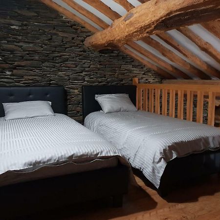 Le Point De Chute Hotel Tournavaux Esterno foto