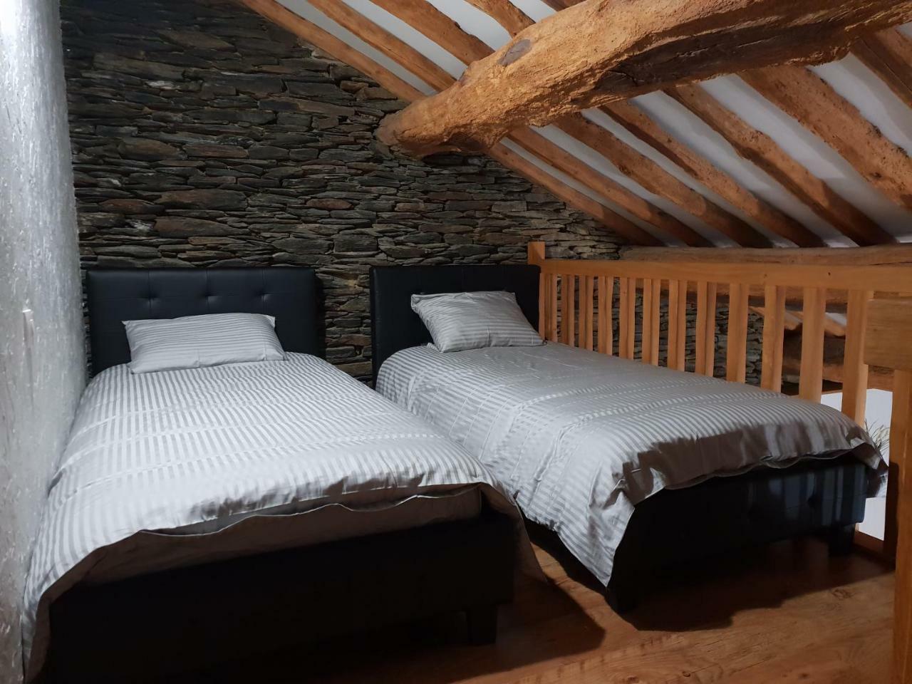 Le Point De Chute Hotel Tournavaux Esterno foto